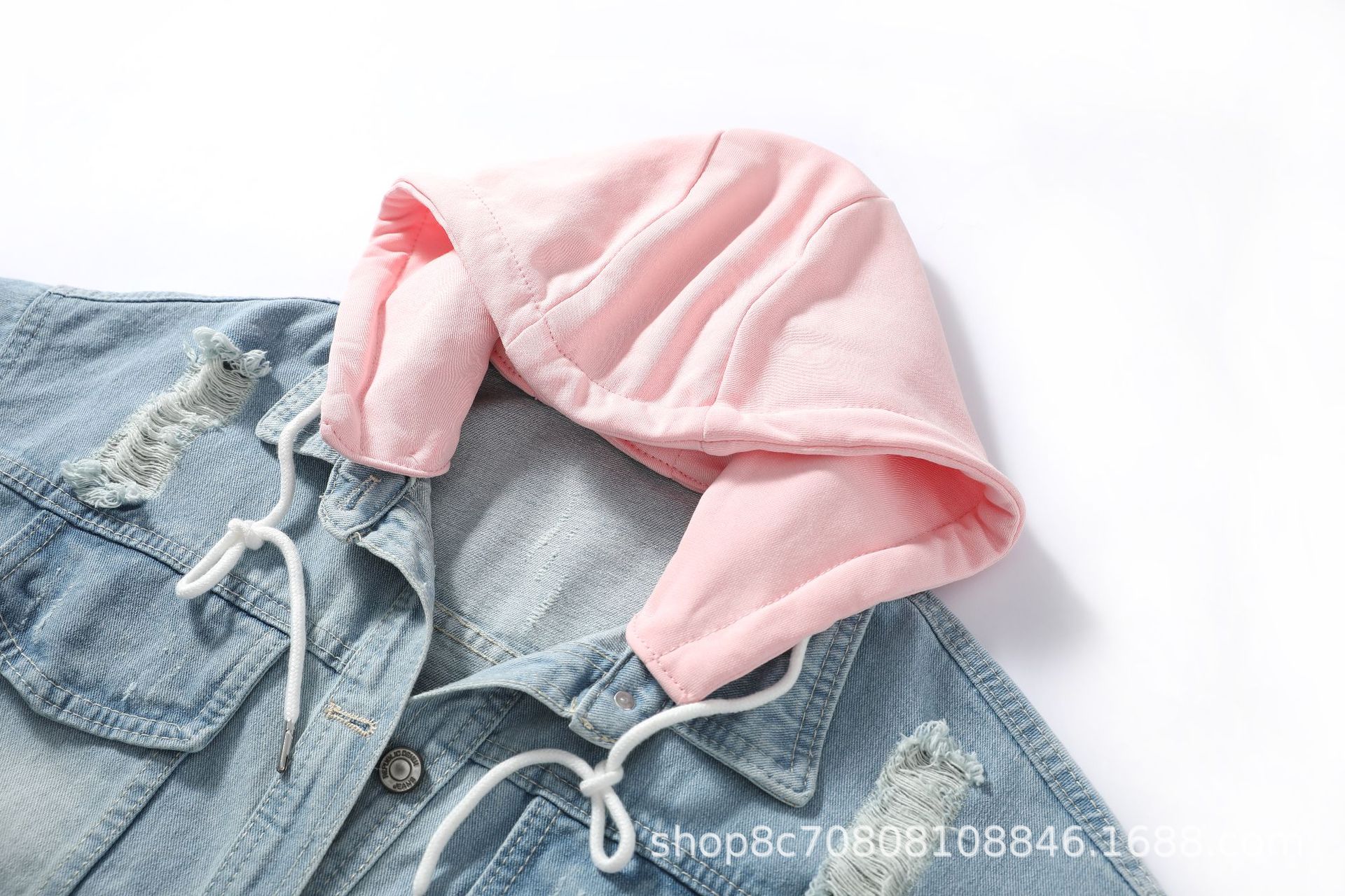 Luźne panele z kapturem w euro – Patchwork Jean Jacket recenzja i cena