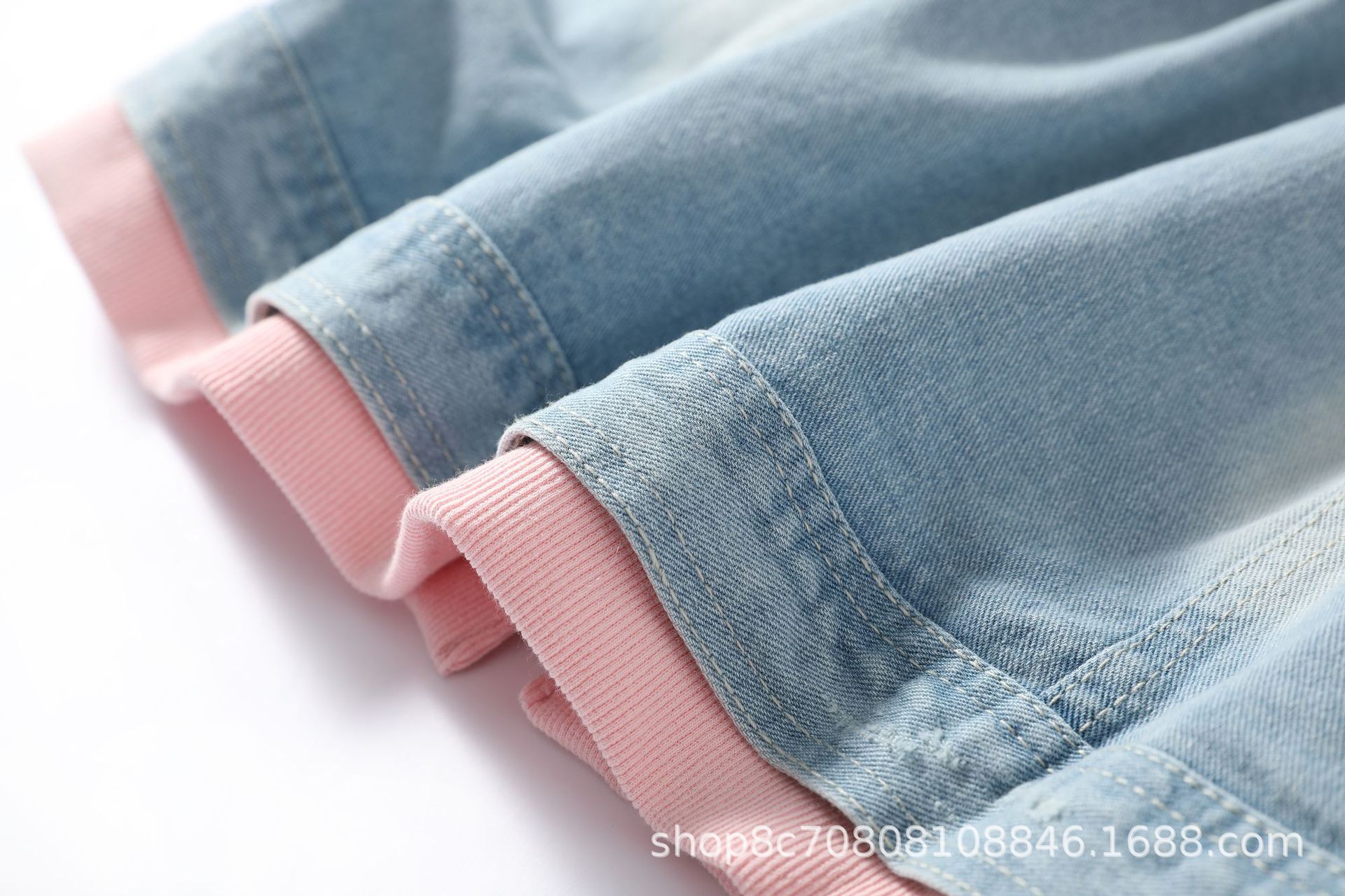 Luźne panele z kapturem w euro – Patchwork Jean Jacket recenzja i cena
